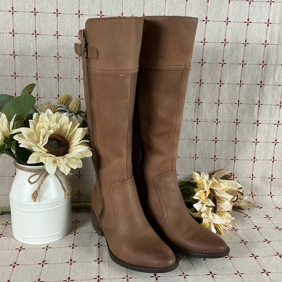 Born Shoes - BORN Fannar Distressed Brown Leather Knee High Boots Size 6 NWOB Riding Boots